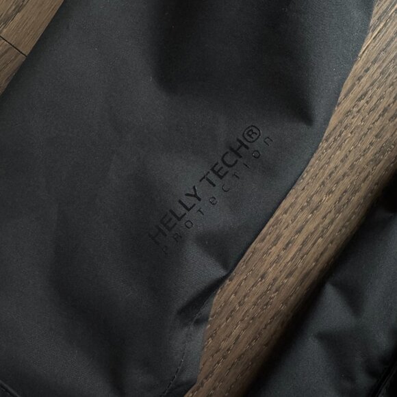 Helly Hansen Men's Helly Tech Rain Jacket - Medium - Picture 2 of 7